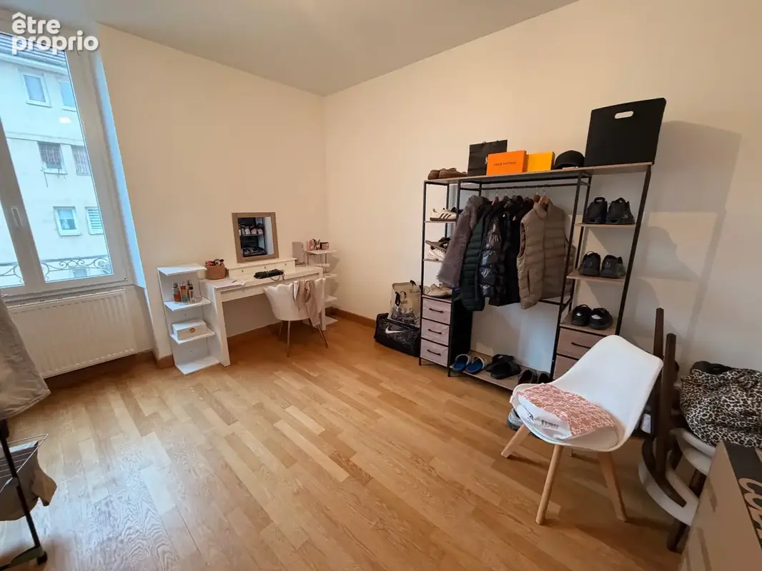 Dole   À deux pas de la Place Grévy   Bel appartement de 84 m2 avec cave et grenie - photo 6