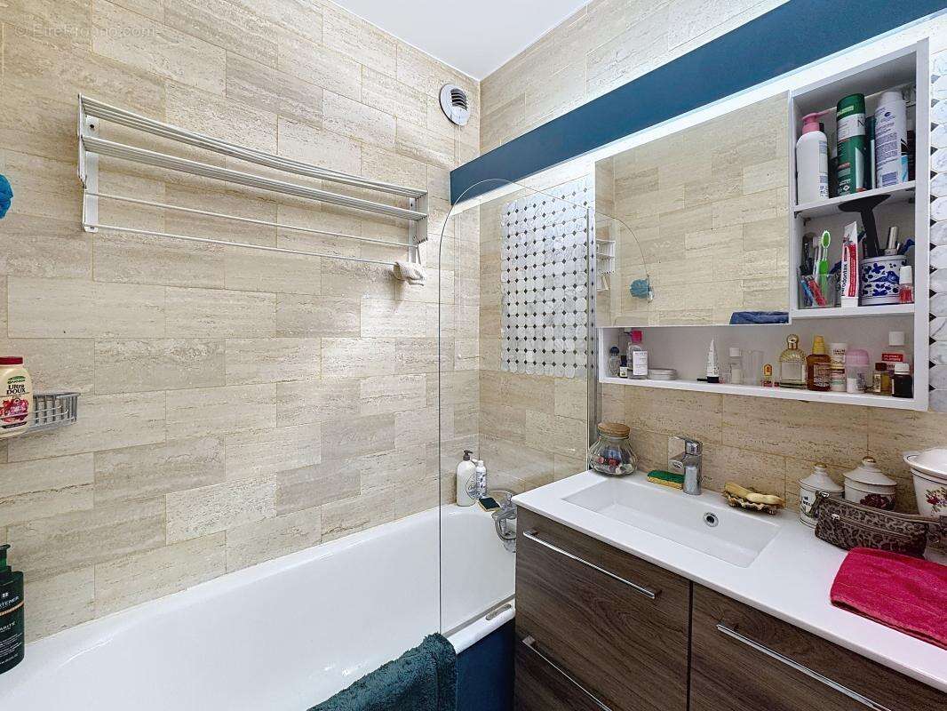 Appartement à PARIS-5E