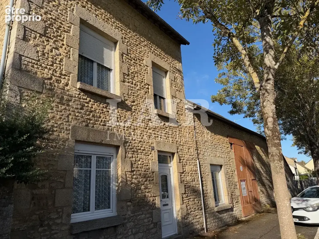 Maison en pierre à Alençon avec grange et jardin - 15742 - photo 11
