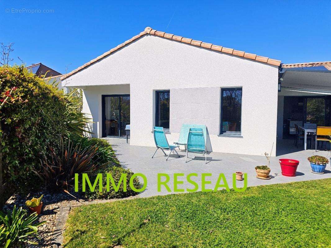 Maison à LE FENOUILLER