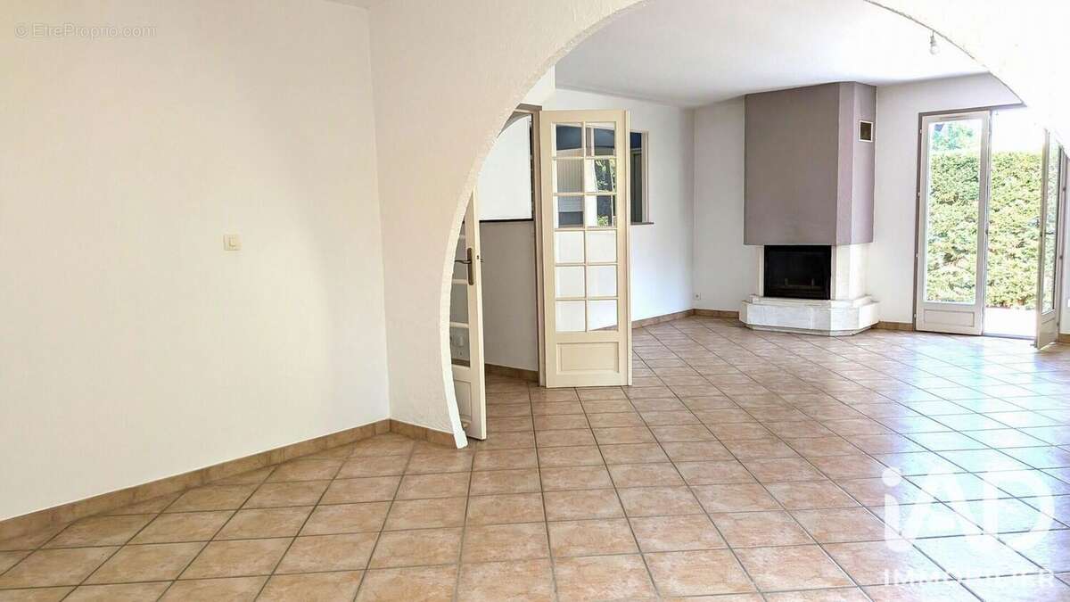 Photo 9 - Maison à MARTIGNAS-SUR-JALLE