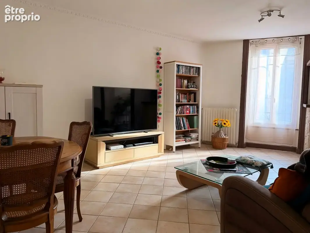 Appartement à LE TEIL