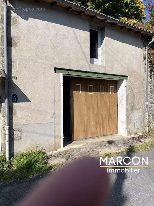 Maison à AUBUSSON