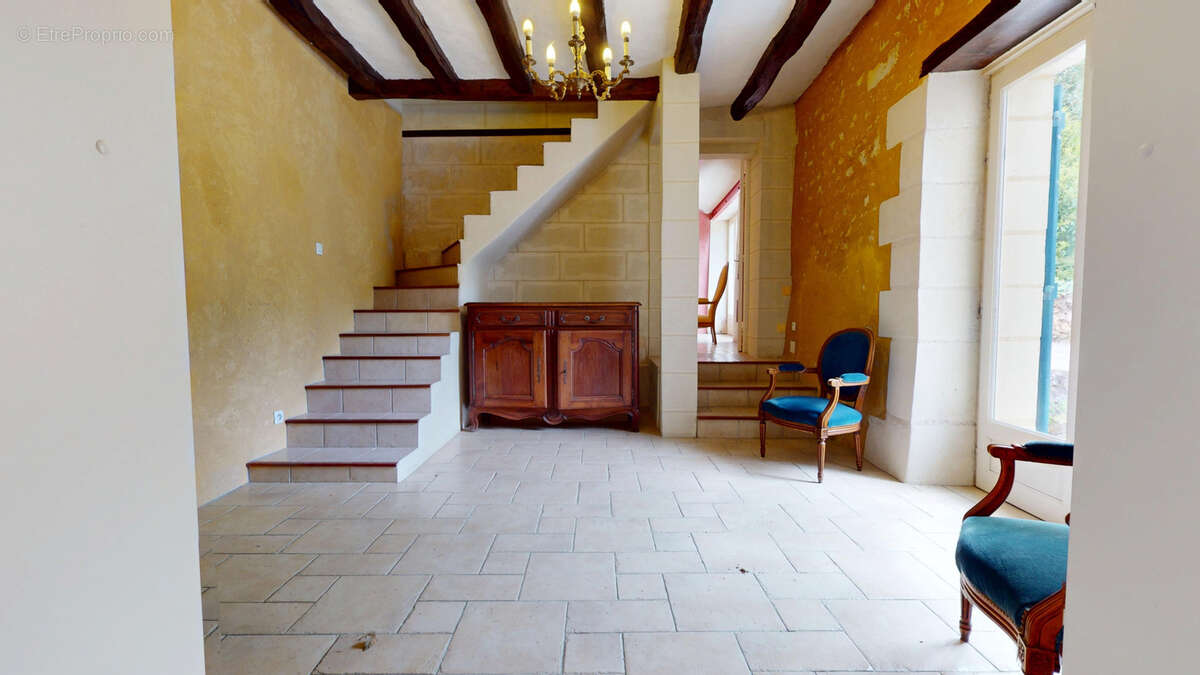 Maison à SAINT-MARTIN-LE-BEAU