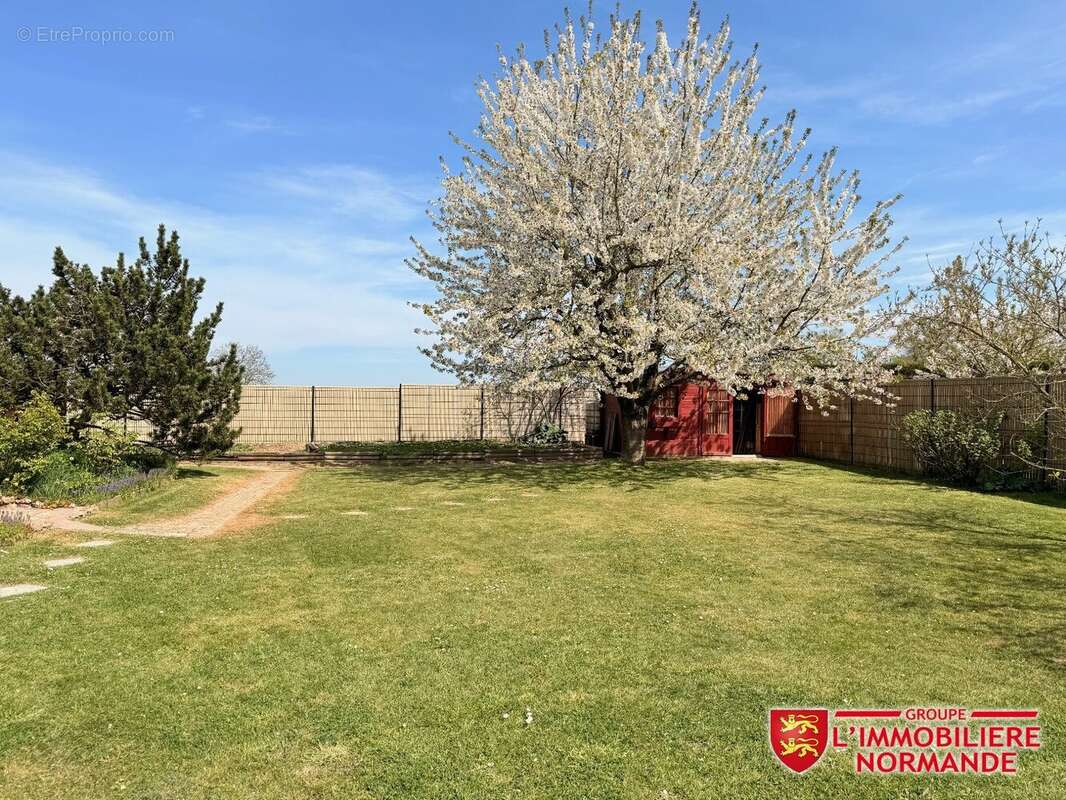 Maison à HOULBEC-COCHEREL