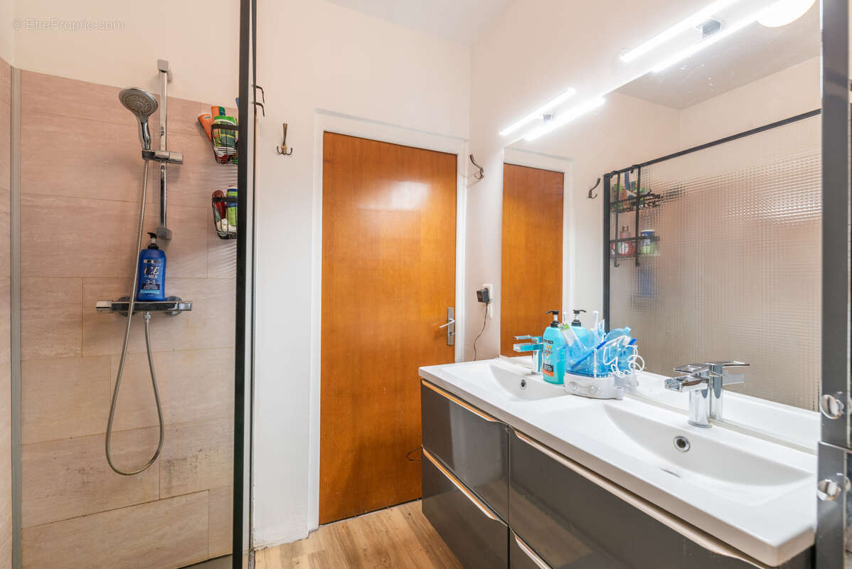 Maison à SAINT-ALBAN-SUR-LIMAGNOLE