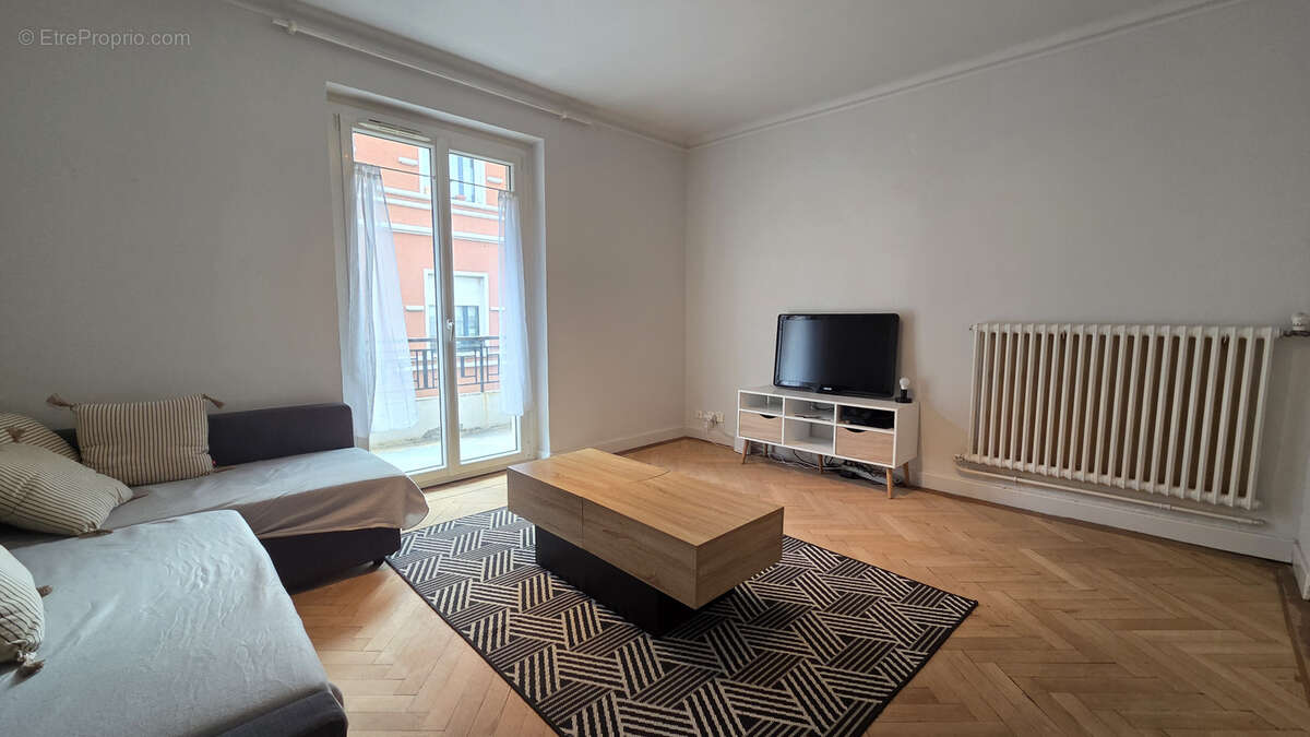 Appartement à MARNAZ