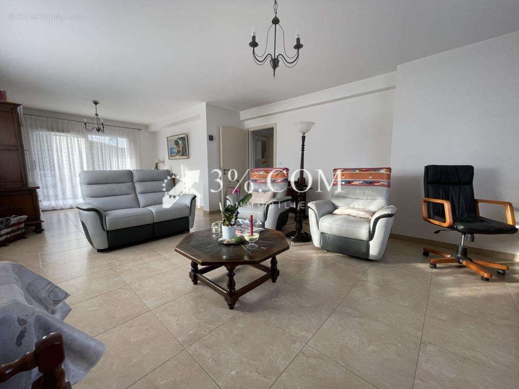 3%.COM - EXCLUSIVITÉ à OTTERSTHAL, Maison 2013, 190m2, 4 cha - photo 3