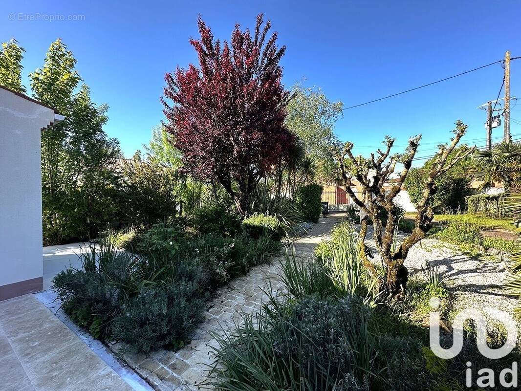 Photo 1 - Maison à SAINT-SULPICE-DE-ROYAN