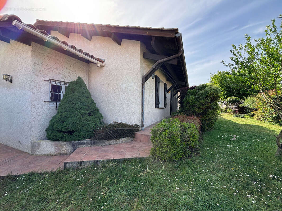 Maison à MIOS