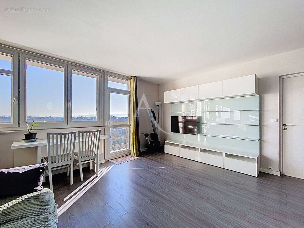 Appartement à LE PECQ