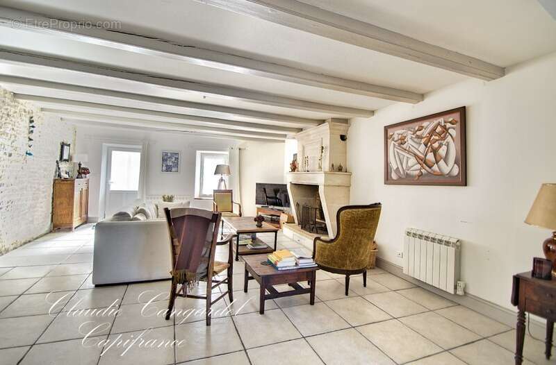 Maison à MARSILLY