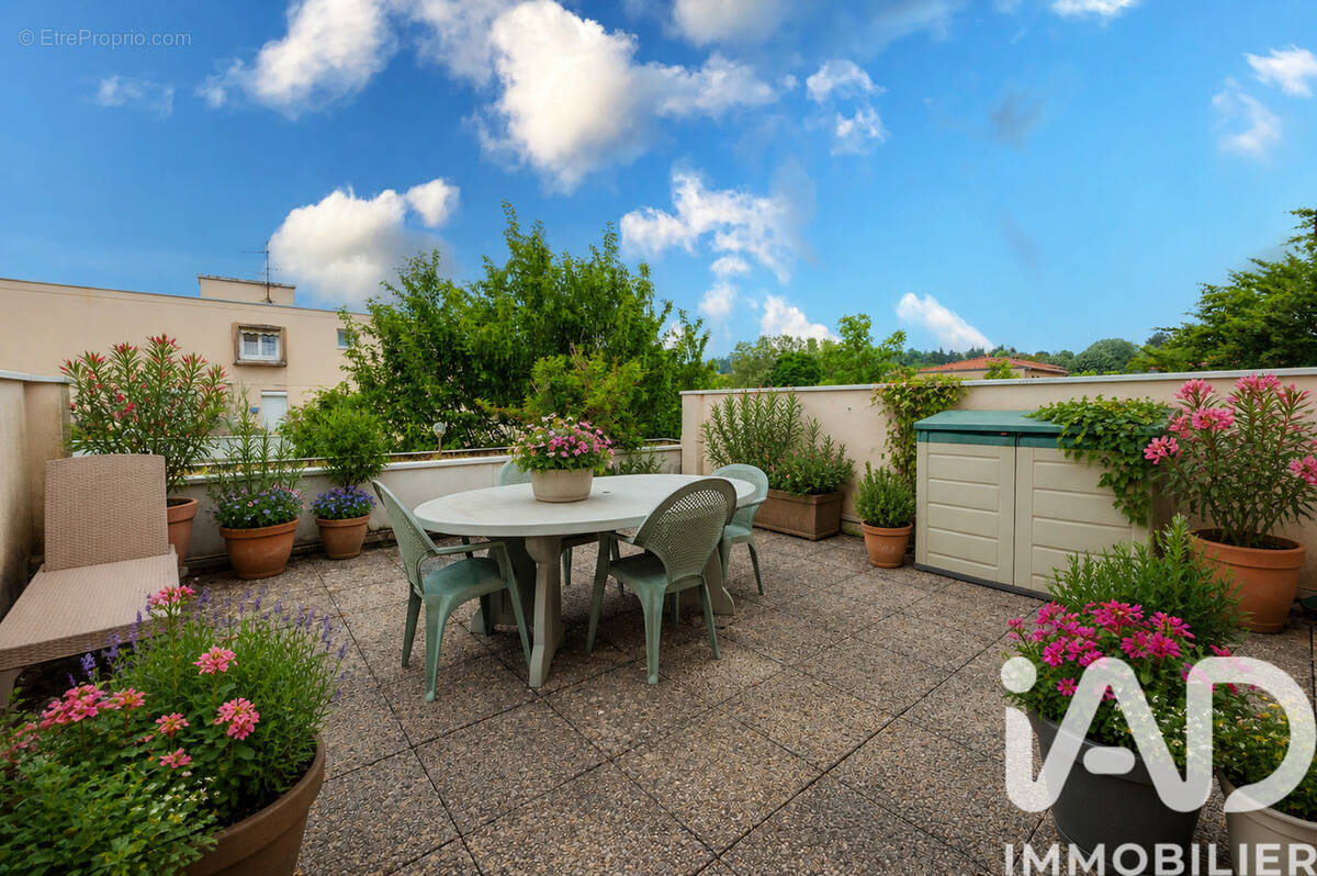 Photo 1 - Appartement à DARDILLY