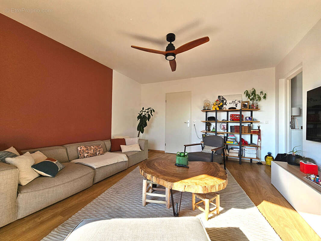 Appartement à NANTERRE