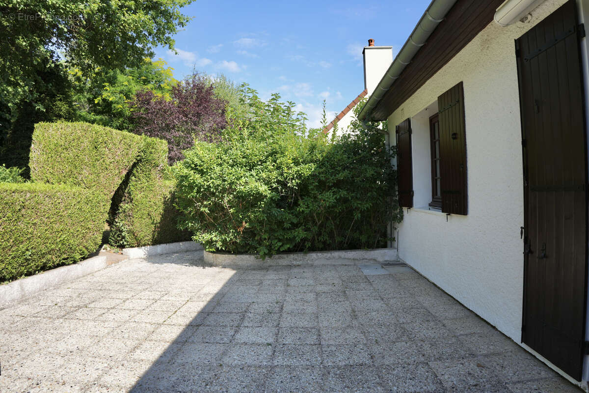 Maison à BELLERIVE-SUR-ALLIER