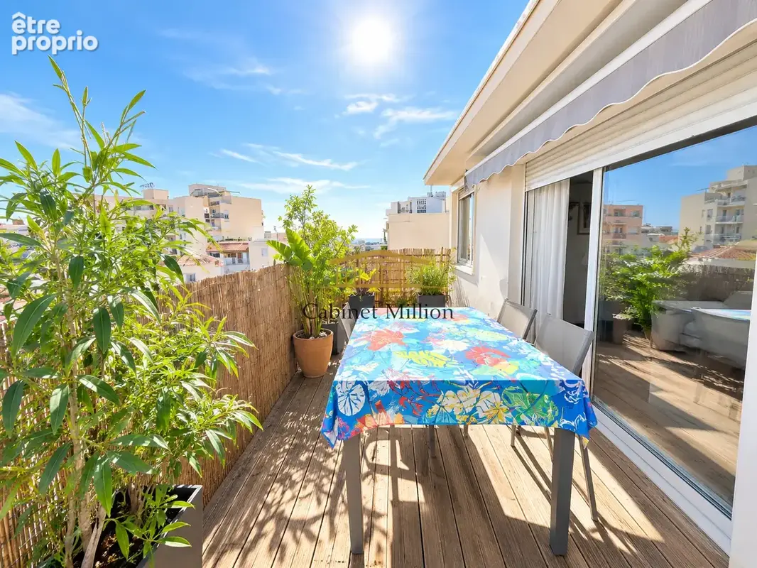 Palavas-les-flots  f3 lumineux avec terrasse et vue dégagée - photo 2