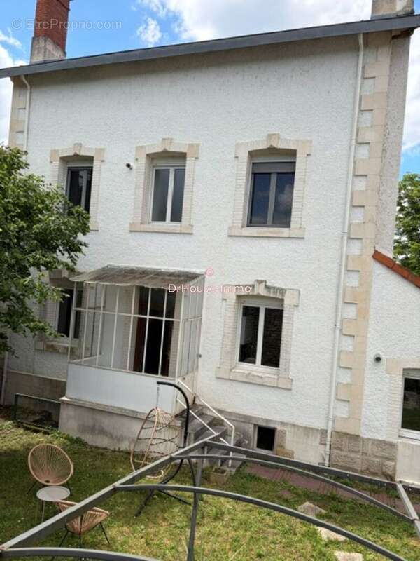 Appartement 60 m² à Saint-Benoit  - photo 19