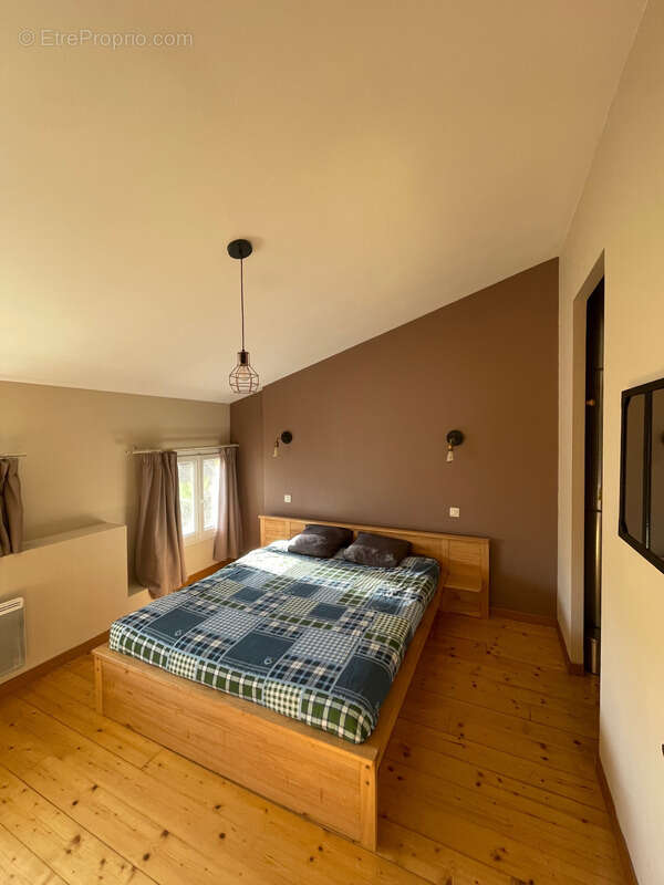 Maison à PONT-DE-L&#039;ISERE