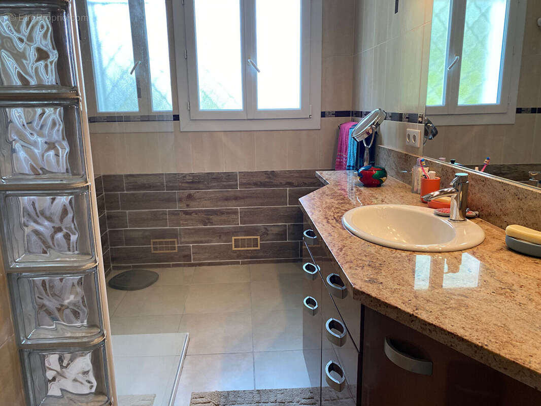 Maison à OLORON-SAINTE-MARIE