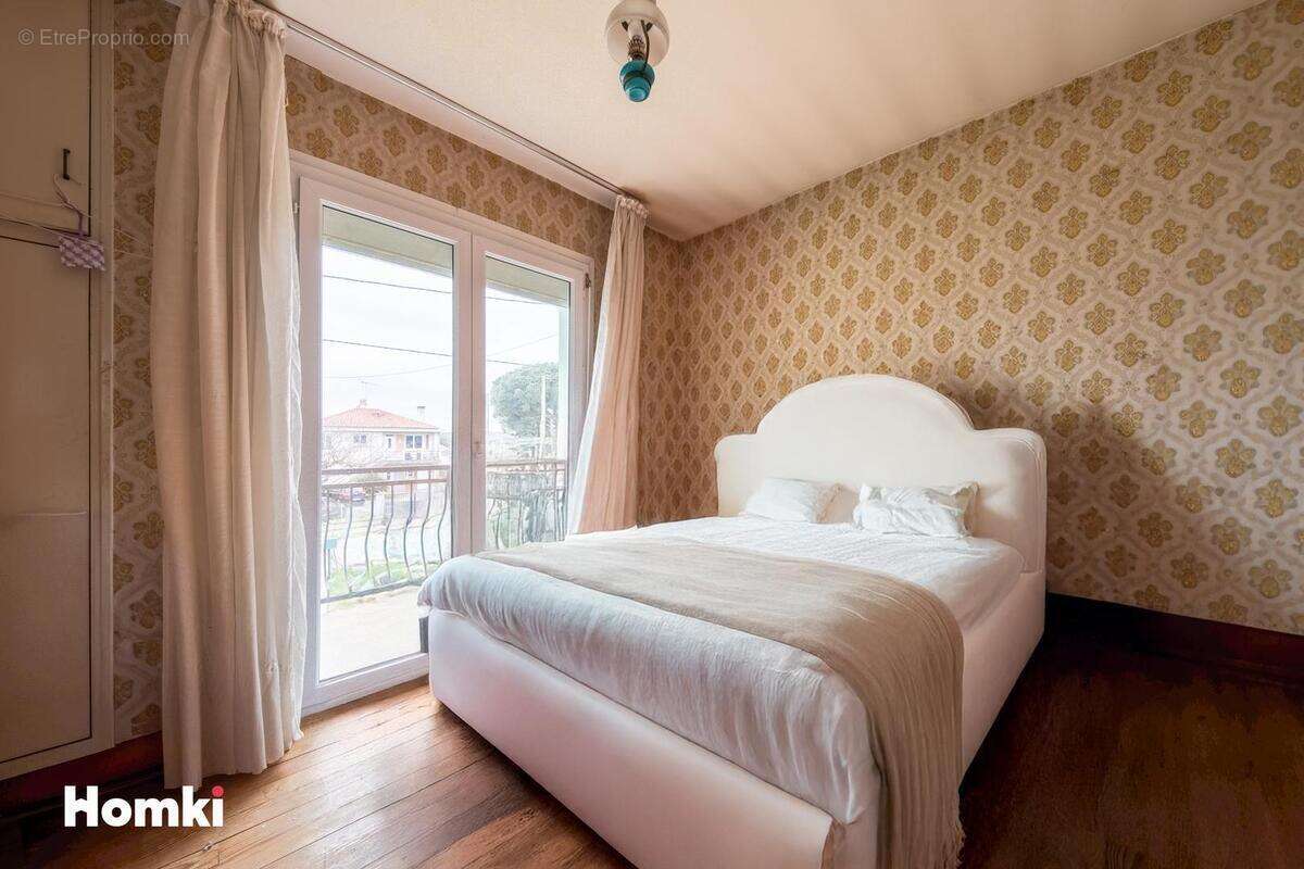 Terrain à LABARTHE-SUR-LEZE