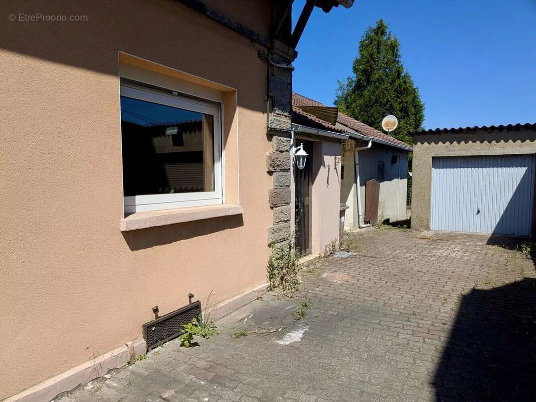 Maison à L'HOPITAL