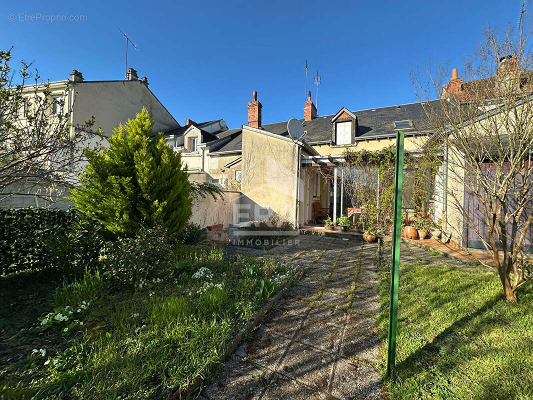 Maison à CHATEAUROUX