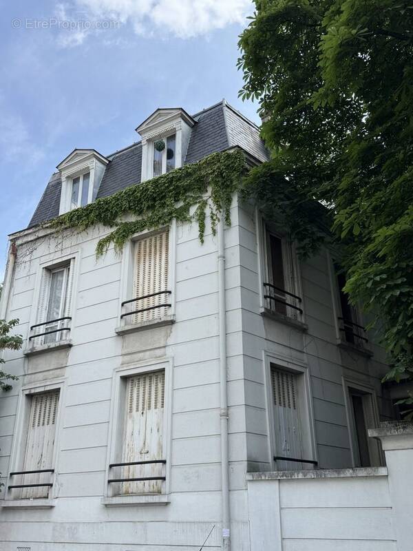 Maison 270 m² à Paris-12e  - photo 2
