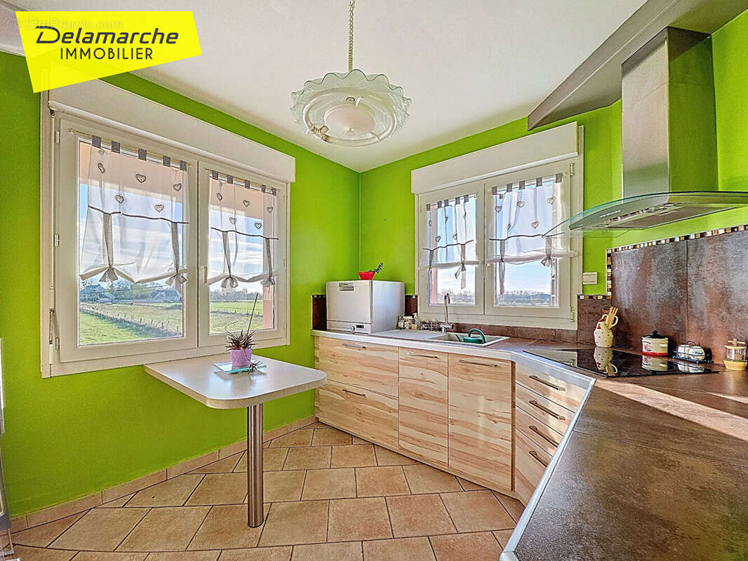 Maison à BRICQUEVILLE-SUR-MER