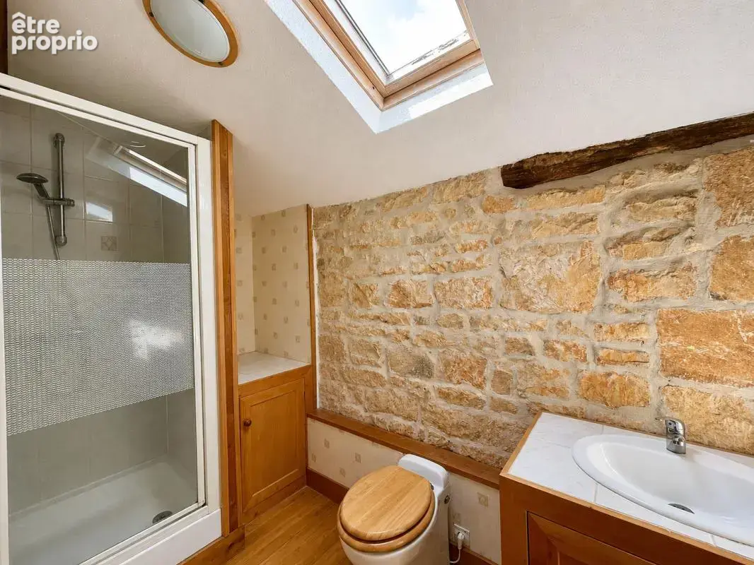 Maison de caractère 5 chambres avec gîte et jardin arboré - photo 19