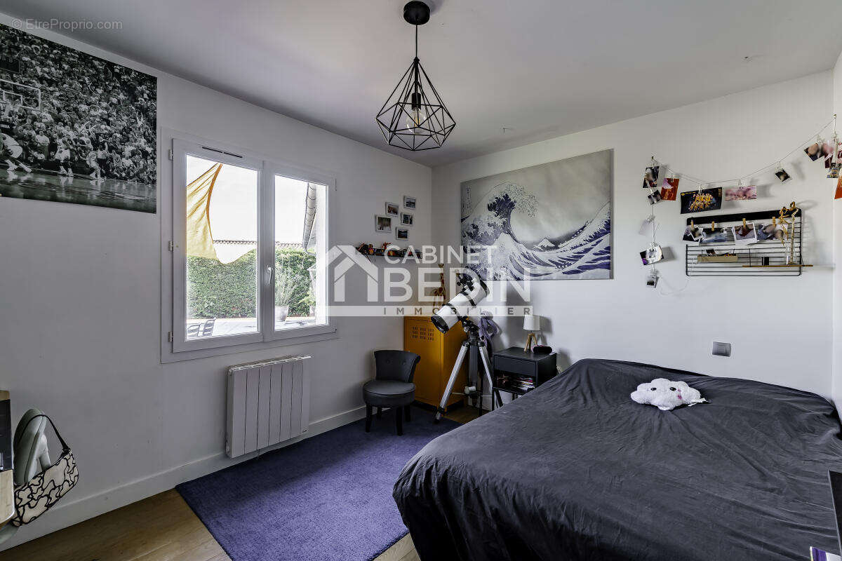 Maison à SAINT-ANDRE-DE-CUBZAC