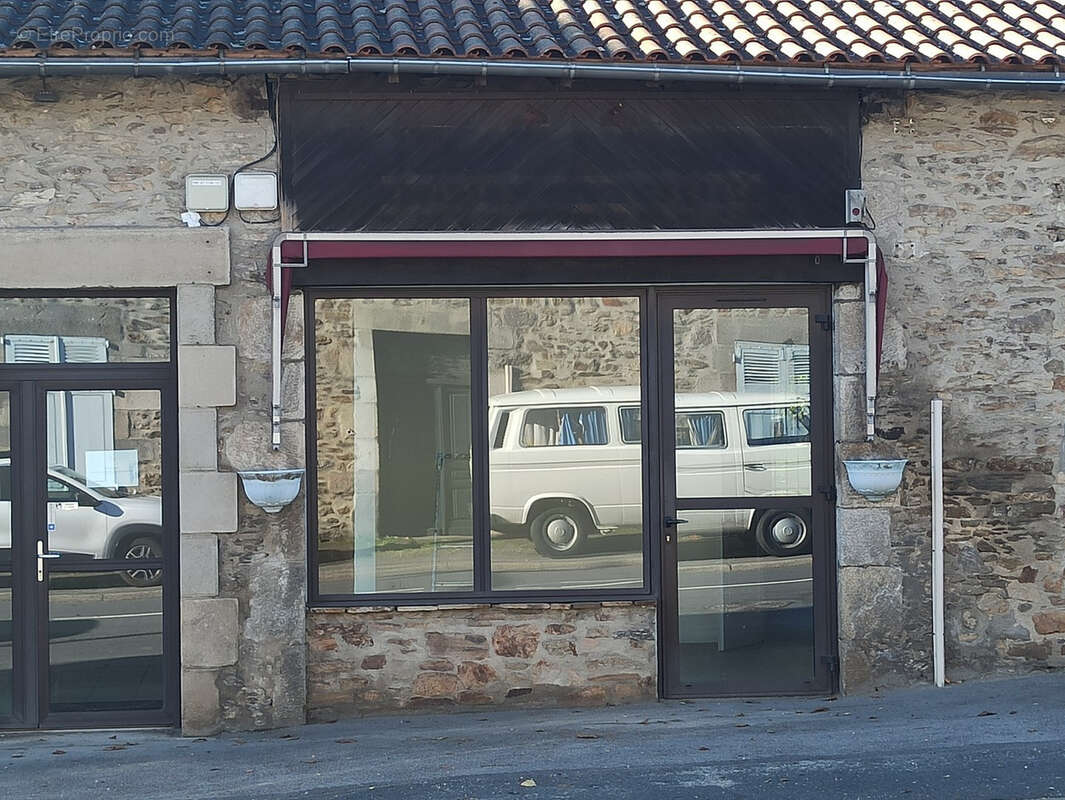 Commerce à SEREILHAC