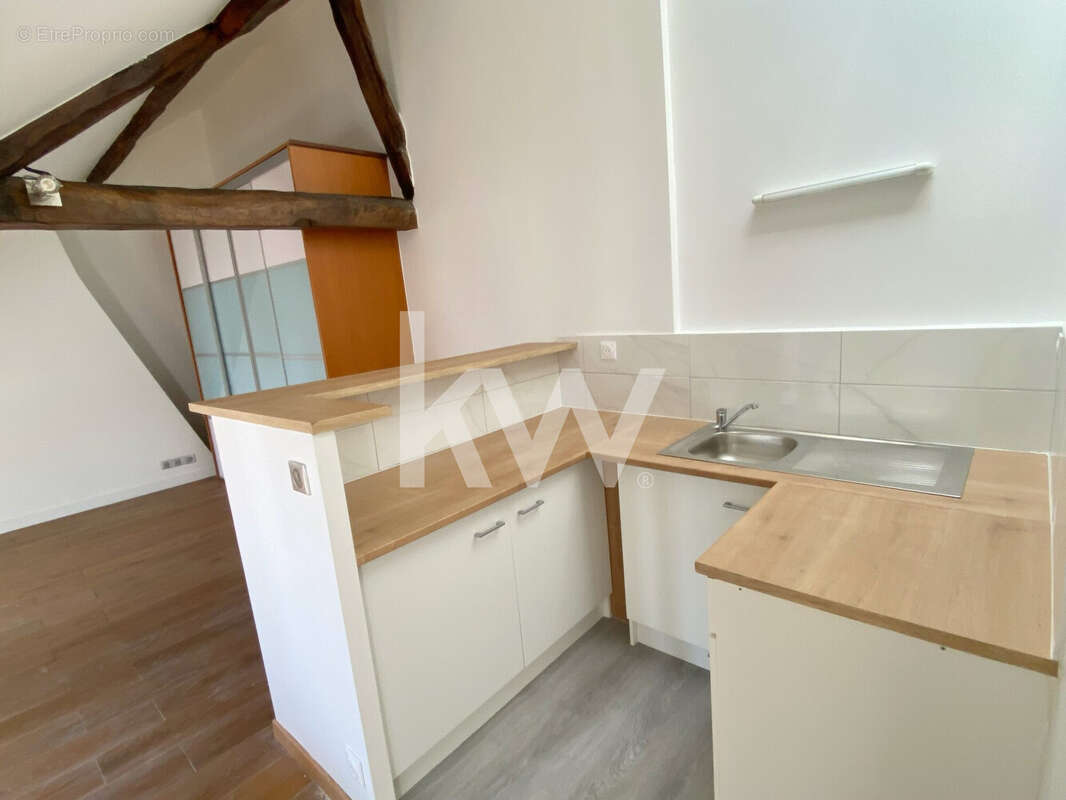 Appartement à PARIS-3E