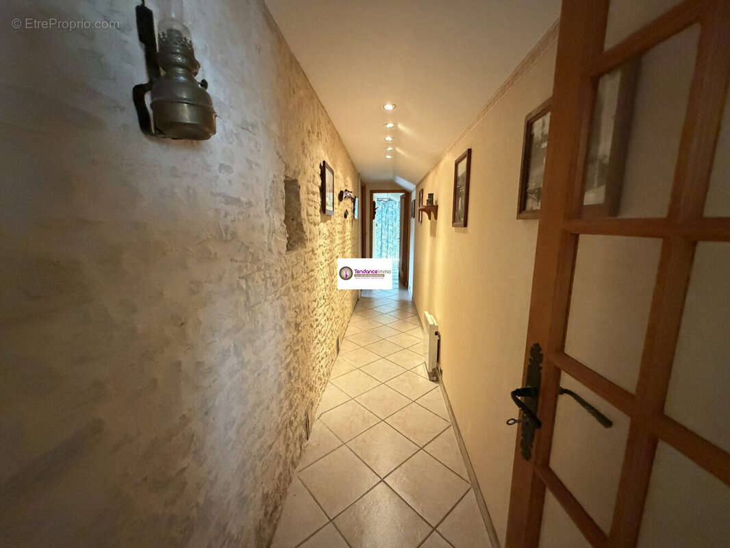 Maison à LE MELE-SUR-SARTHE