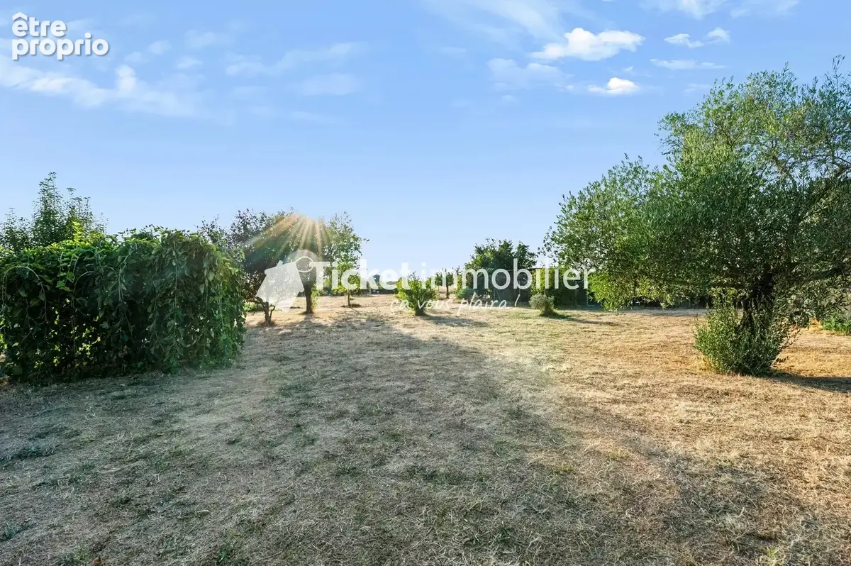 Villa t6 215m2 terrain 5558m2 constructible, piscine au sel liner neuf, aquathermie 2 puits, 4kw panneaux, double veranda 72m2,  - photo 19