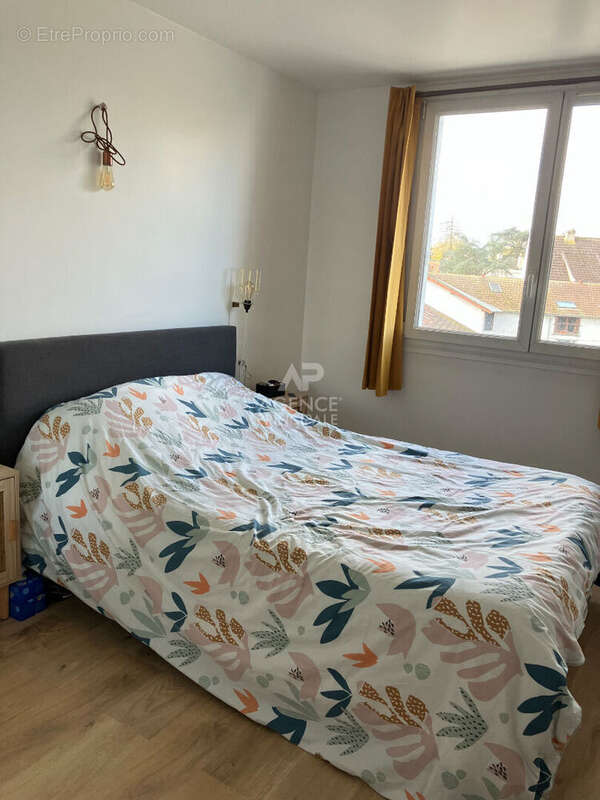 Appartement à MAISONS-LAFFITTE