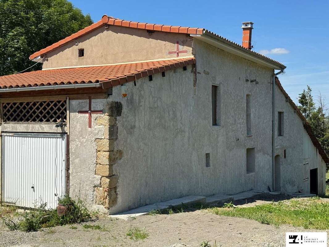 Maison à SAINT-YBARS