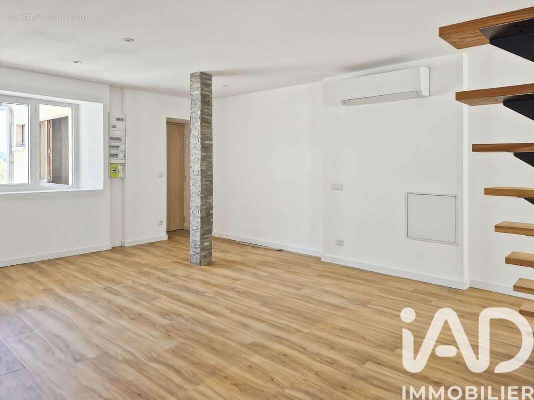 Photo 3 - Appartement à MONTMELIAN