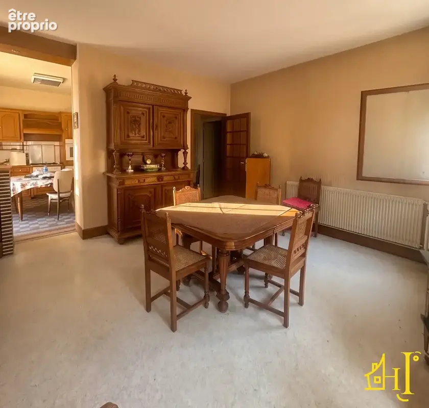 Maison centre village - photo 8