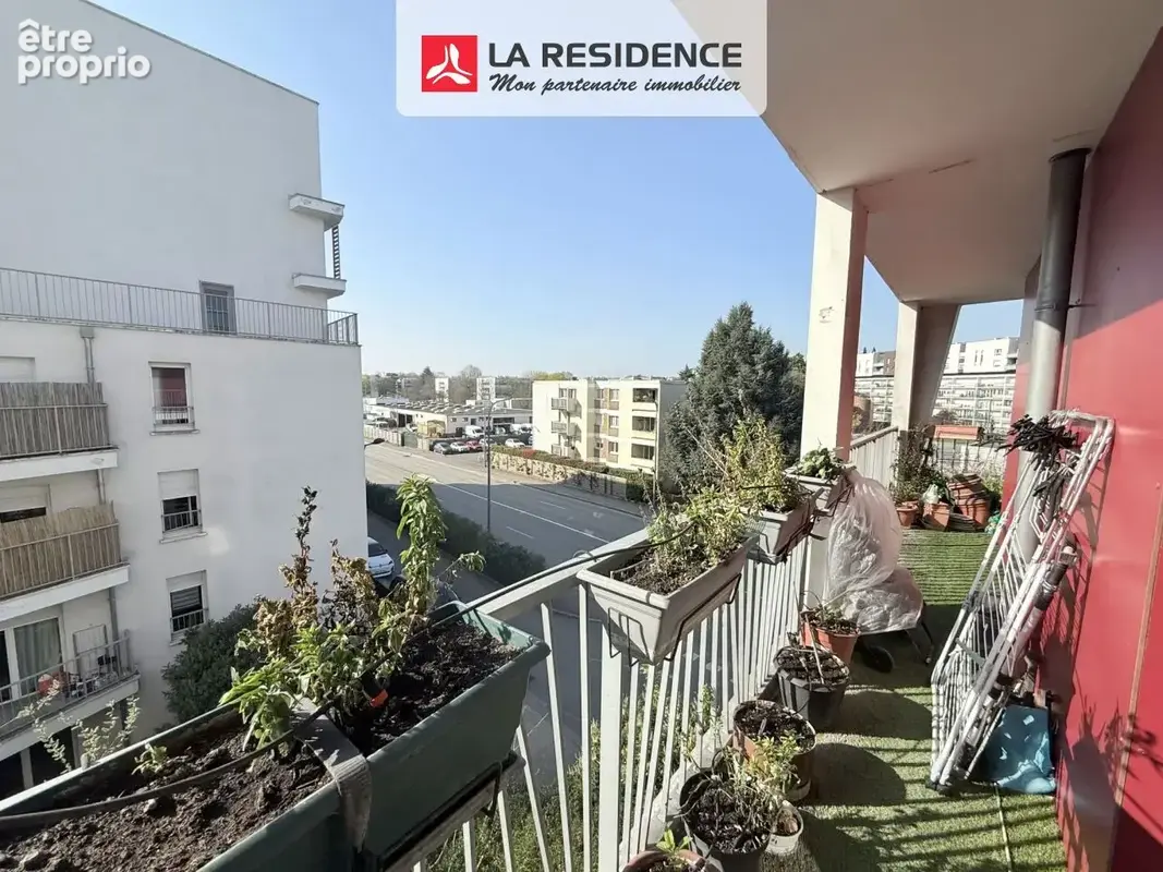 Appartement 44 m² à Velizy-Villacoublay  - photo 4