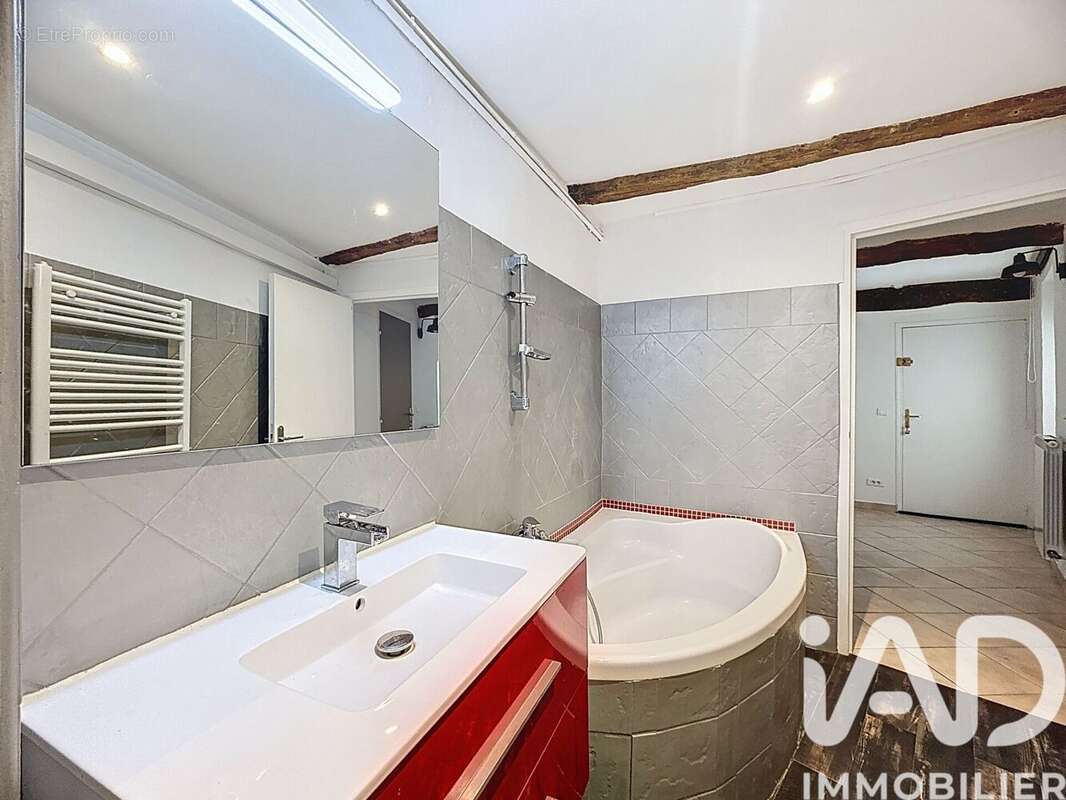 Photo 8 - Appartement à GRASSE