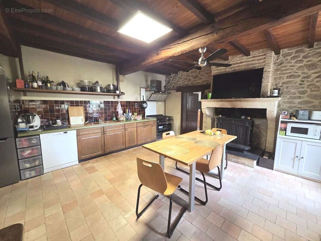 Maison à SAUVETERRE-DE-GUYENNE