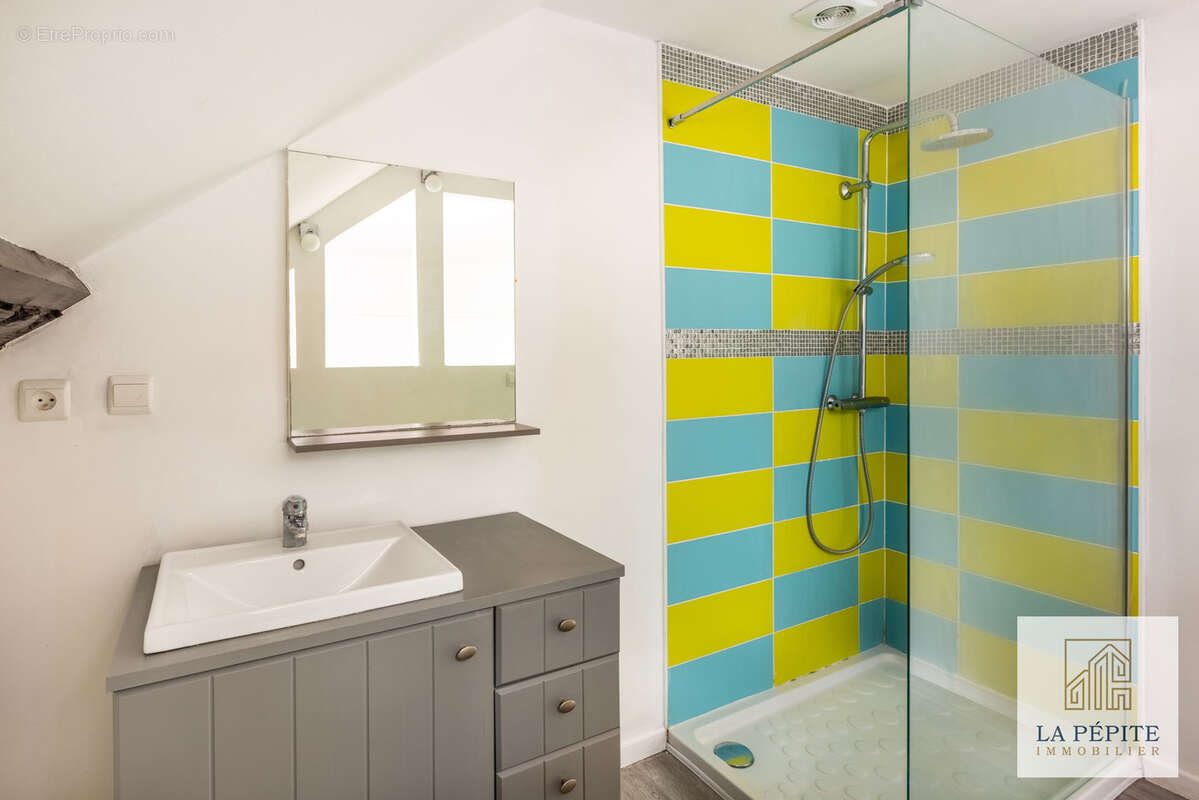 Maison à SAINT-AMAND-LES-EAUX