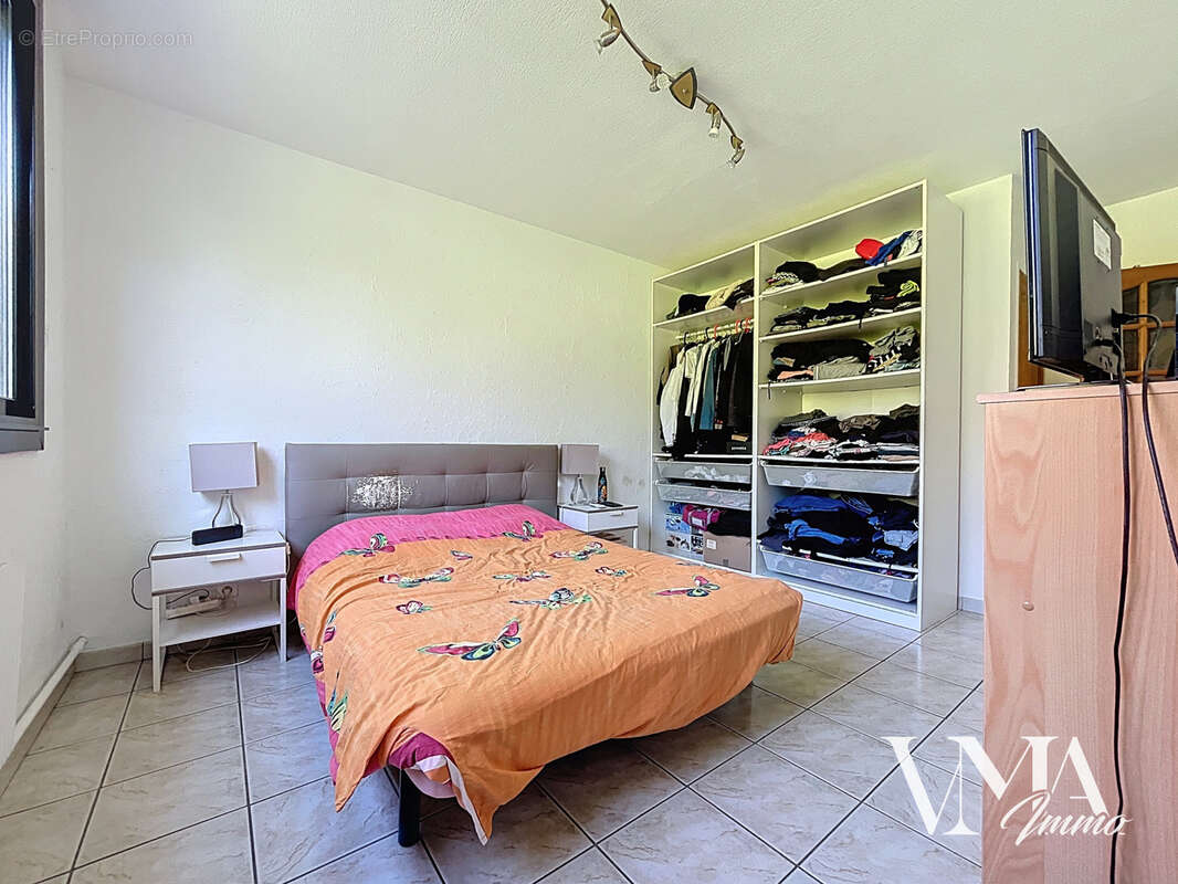Appartement à CHAMPAGNE-AU-MONT-D'OR