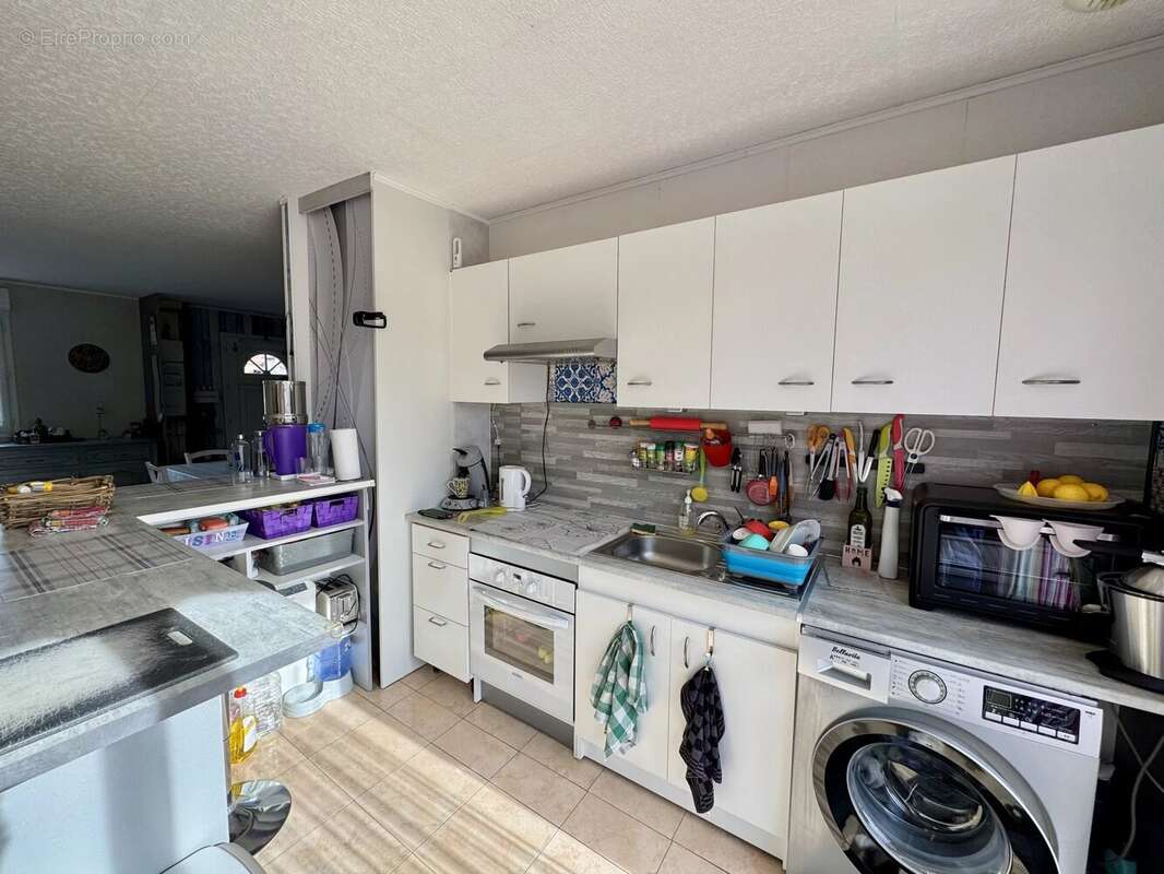 Maison à GOUZEAUCOURT