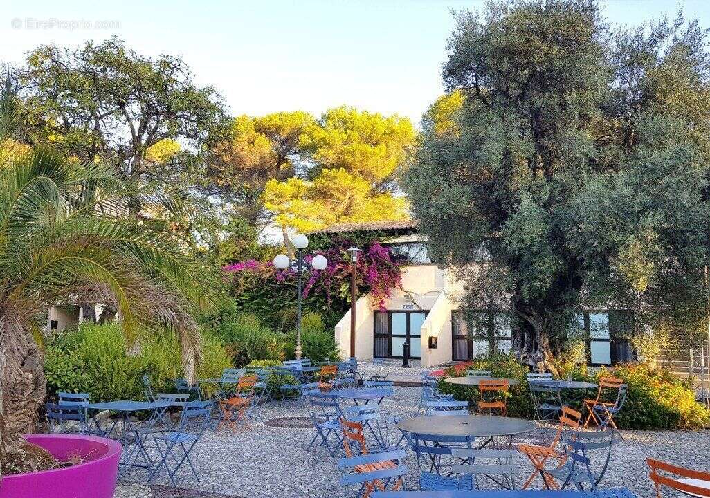 Appartement à LA COLLE-SUR-LOUP