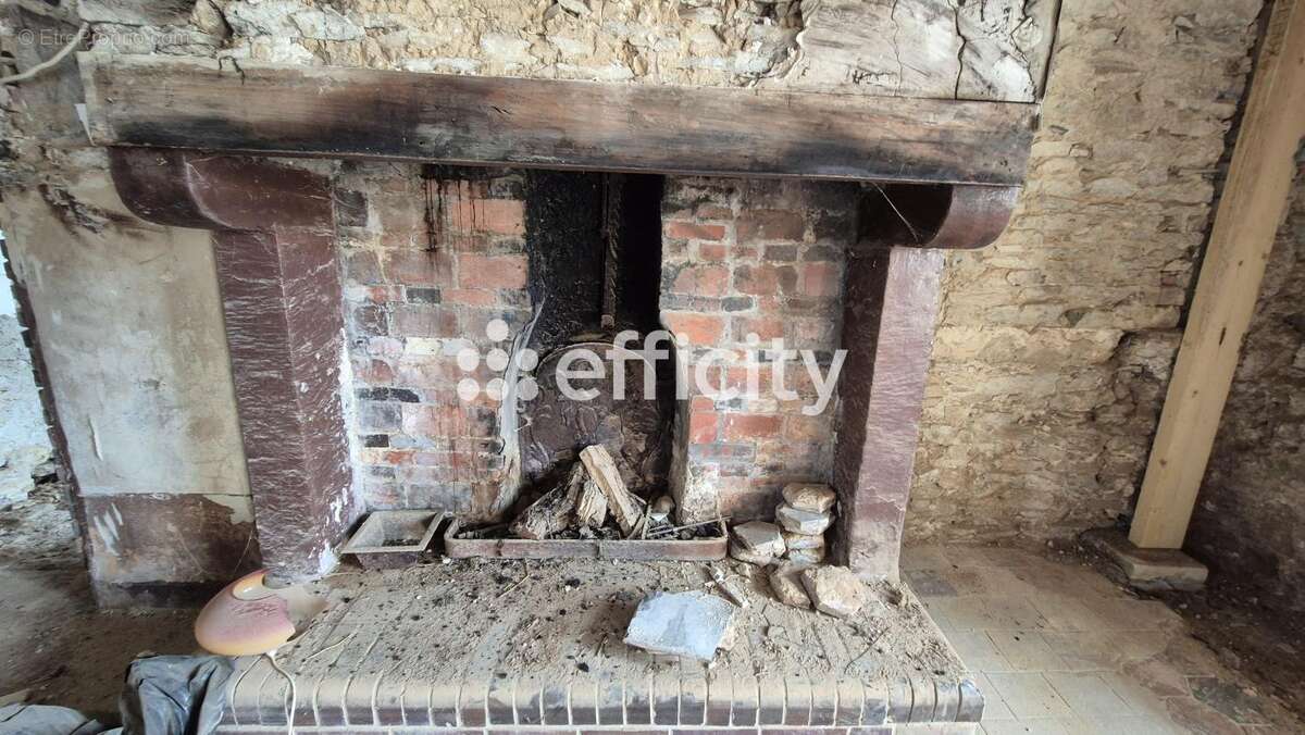 Maison à LE MOLAY-LITTRY