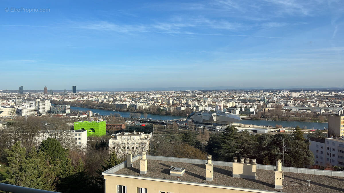 Appartement à LA MULATIERE
