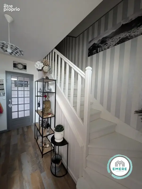 Maison 6 pièces 100 m² à vendre à Saint-James (50240) - photo 3