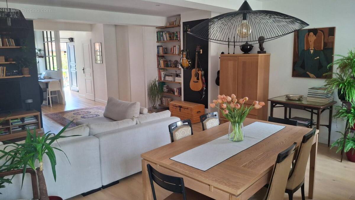 Appartement à BRIGNAIS