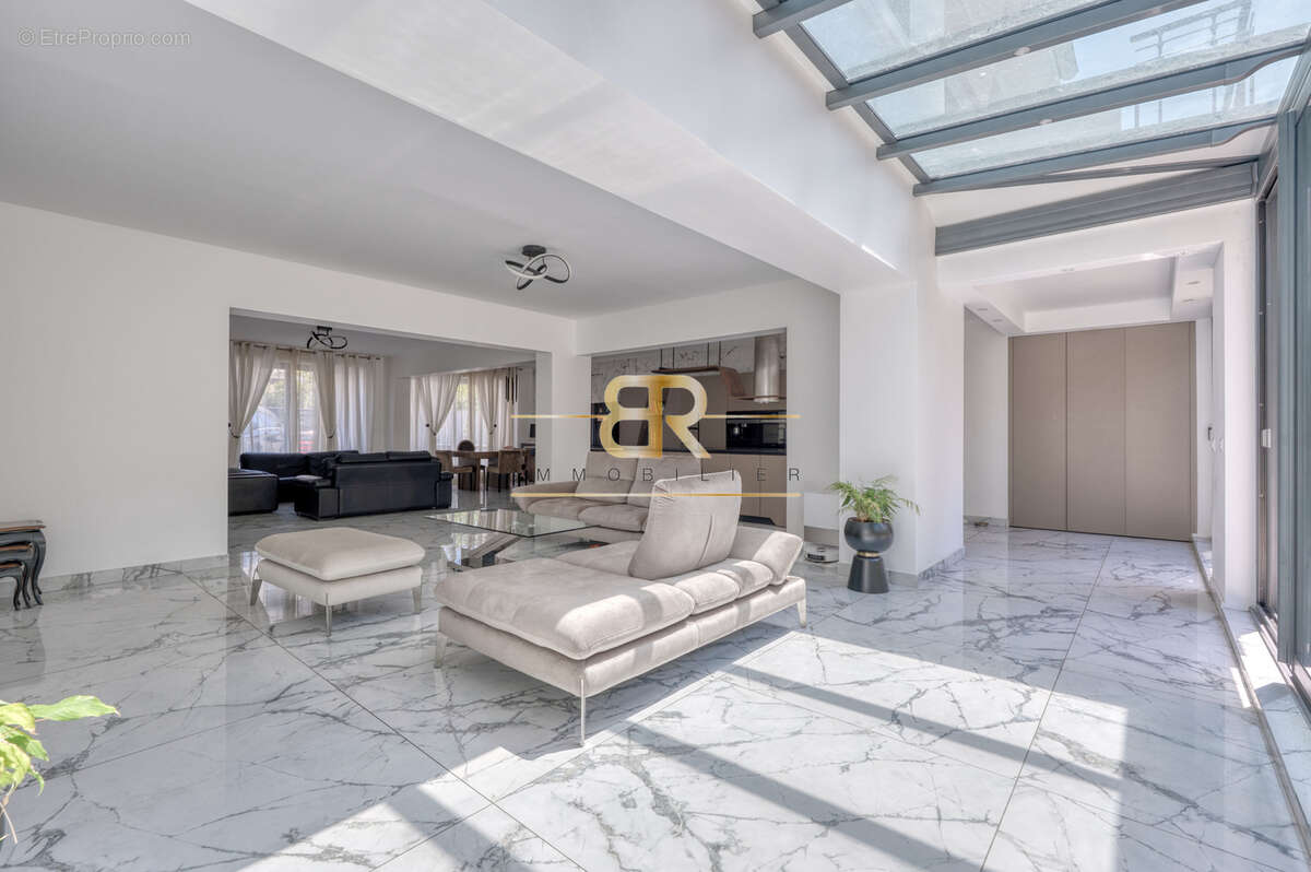 Maison à JOINVILLE-LE-PONT